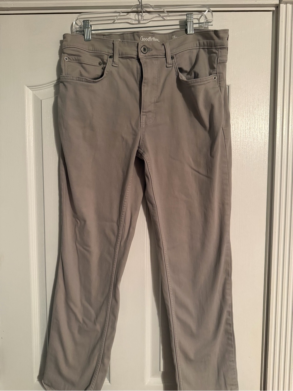 Goodfellow & Co Women's Straight-Leg Jeans in Taupe